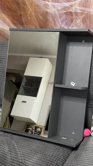 Шкаф навесной с зеркалом для ванной