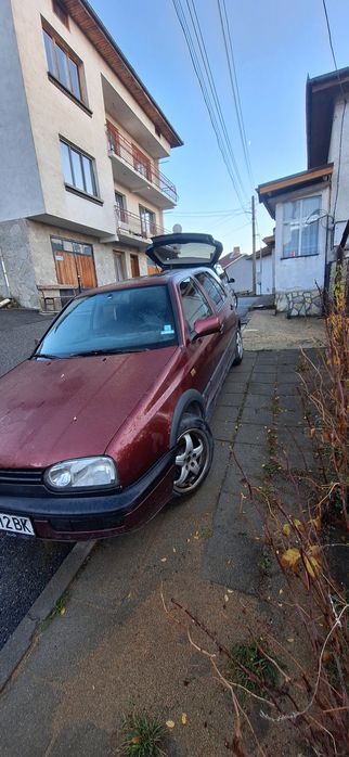 Голф 3 2.0 115кс  на части