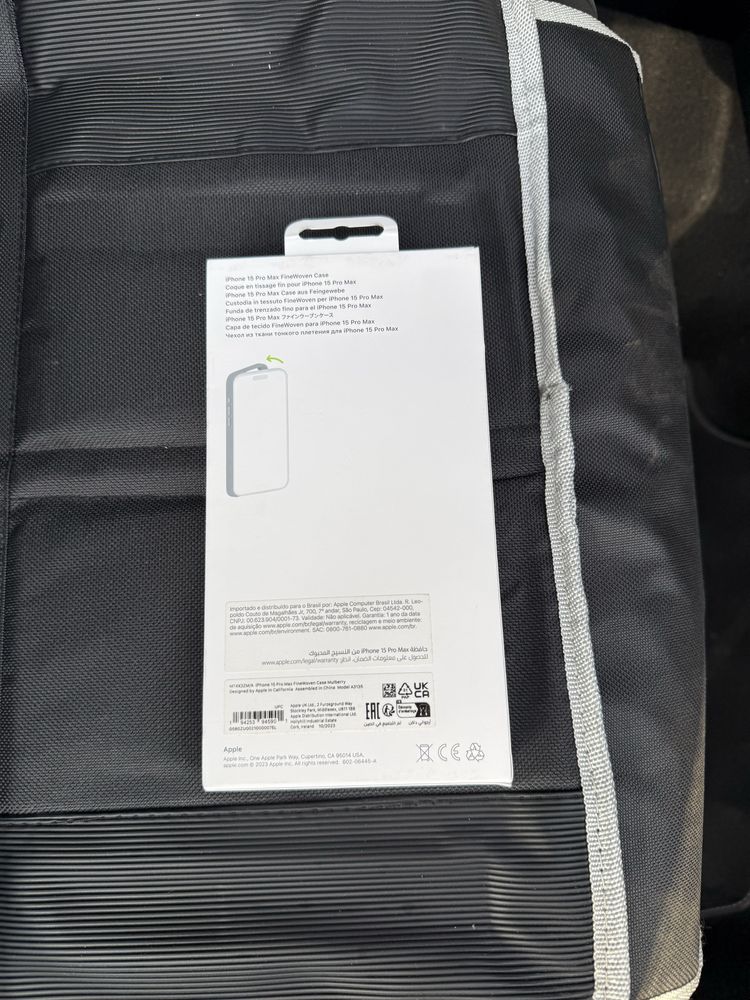 Iphone 15 pro max FineWoven Mullberry mt4x3