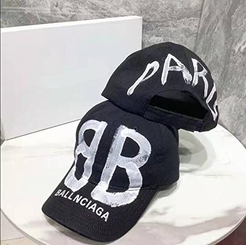 Шапки louis vuitton balenciaga gucci chanel 2025