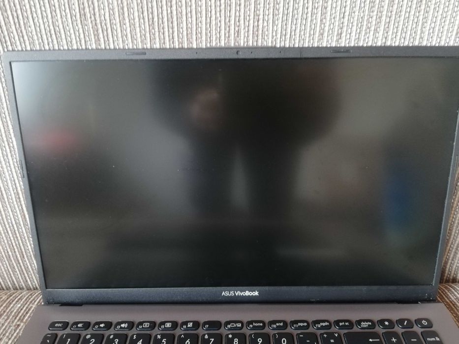 Asus X512U ЦЯЛ ЗА части