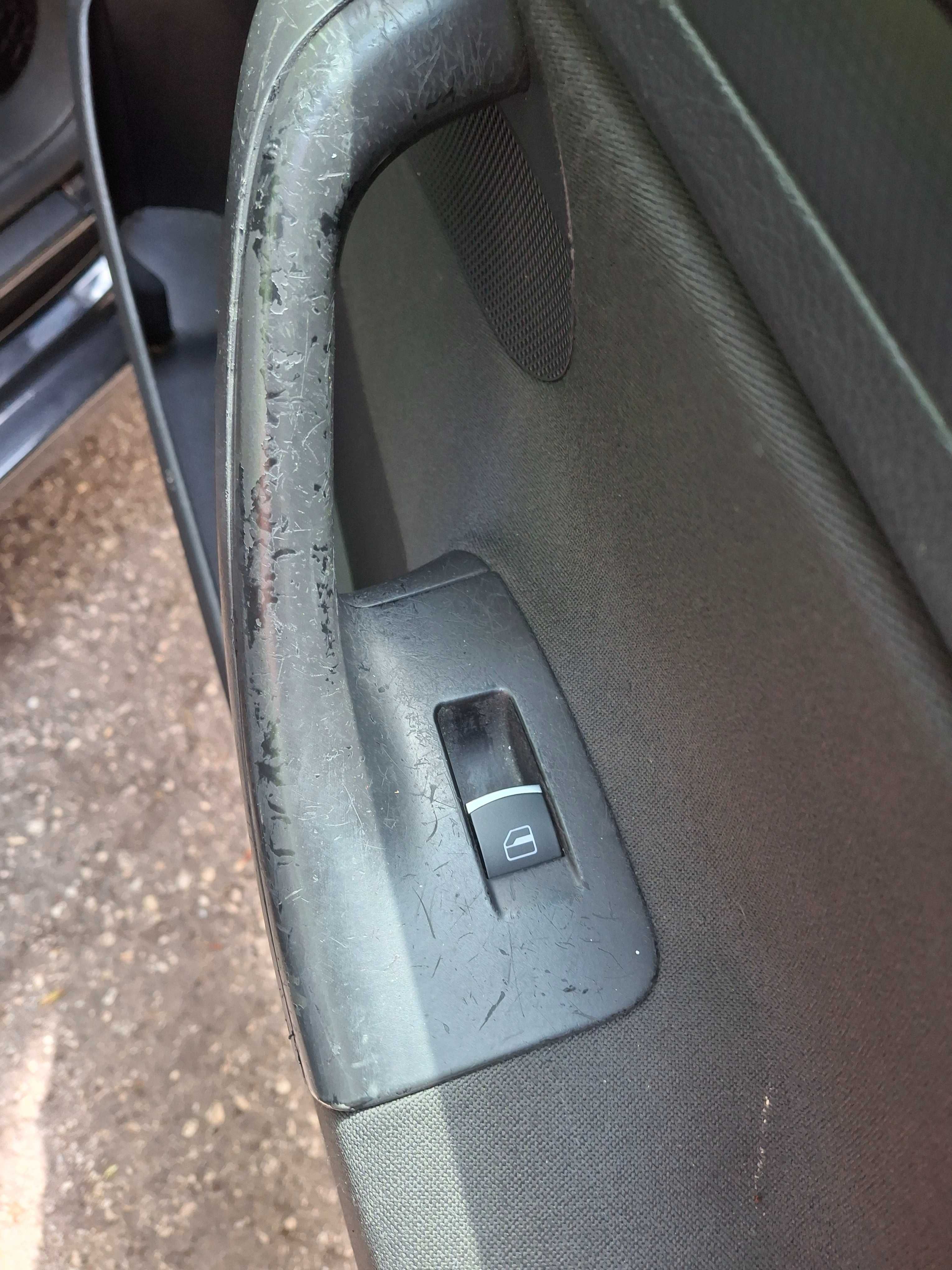 Golf 5 1.4 регистрирана 4врати ,климатроник