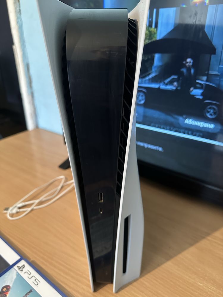 Продавма ps5 в добро състояние