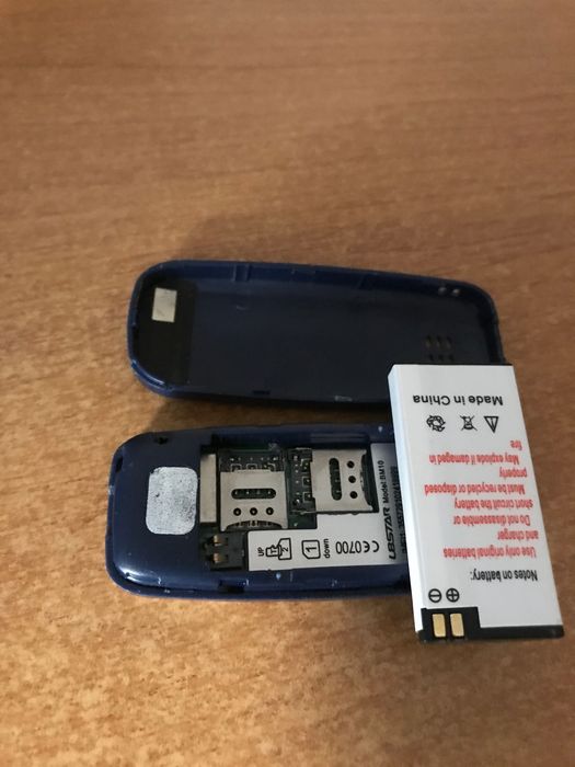 Мини телефон с магически глас,2 СИМ,аксесоар - ключодържател