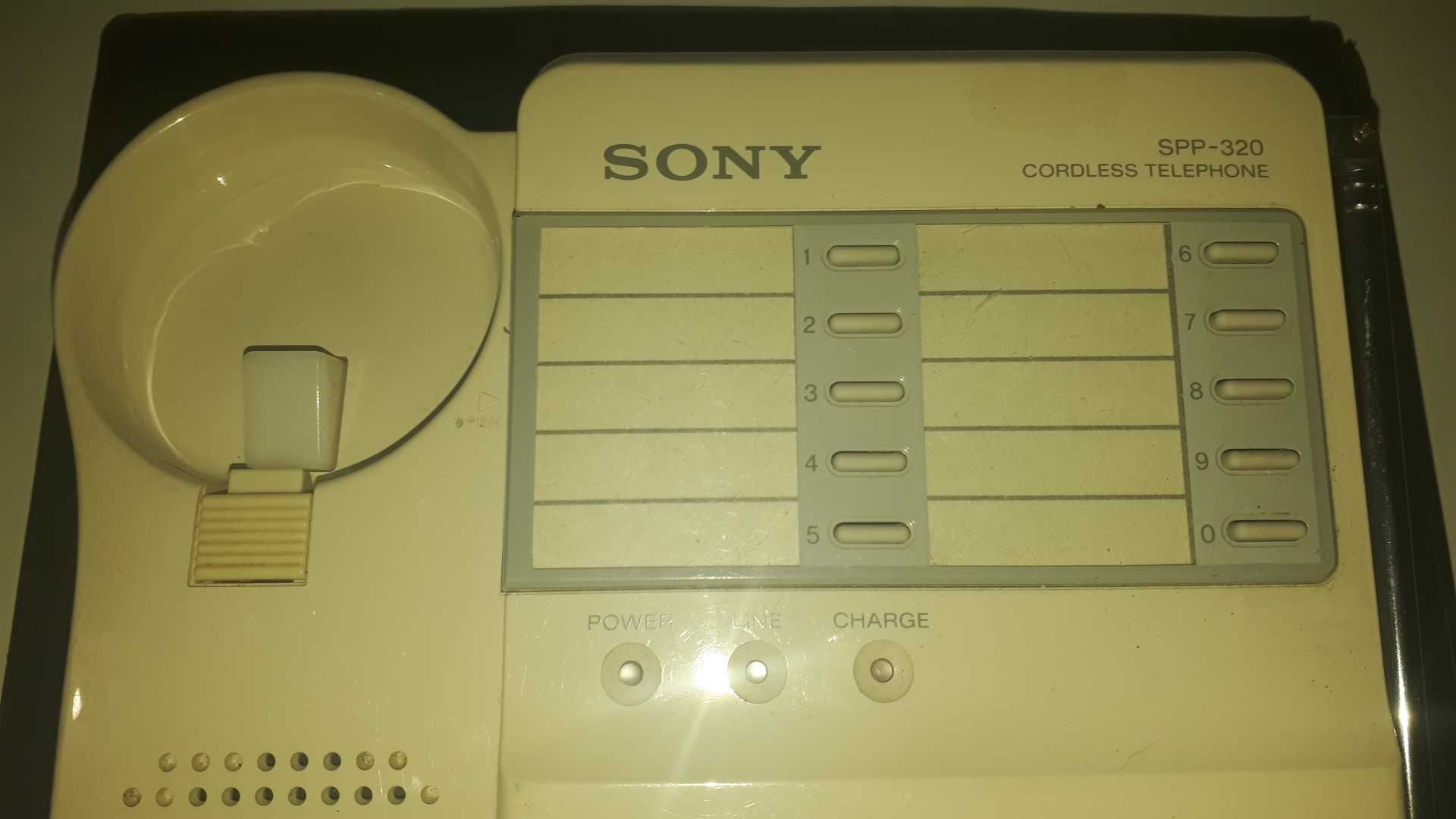 Стар телефон на Sony SPP-320