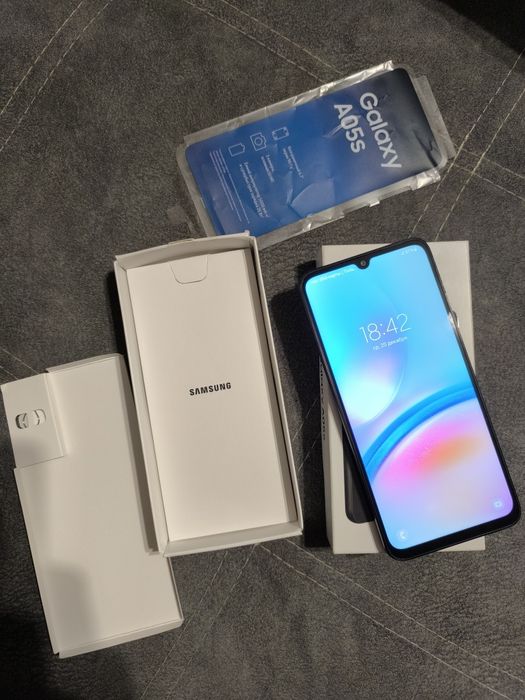 Смартфон Samsung Galaxy A05s 4 ГБ/128 ГБ черный