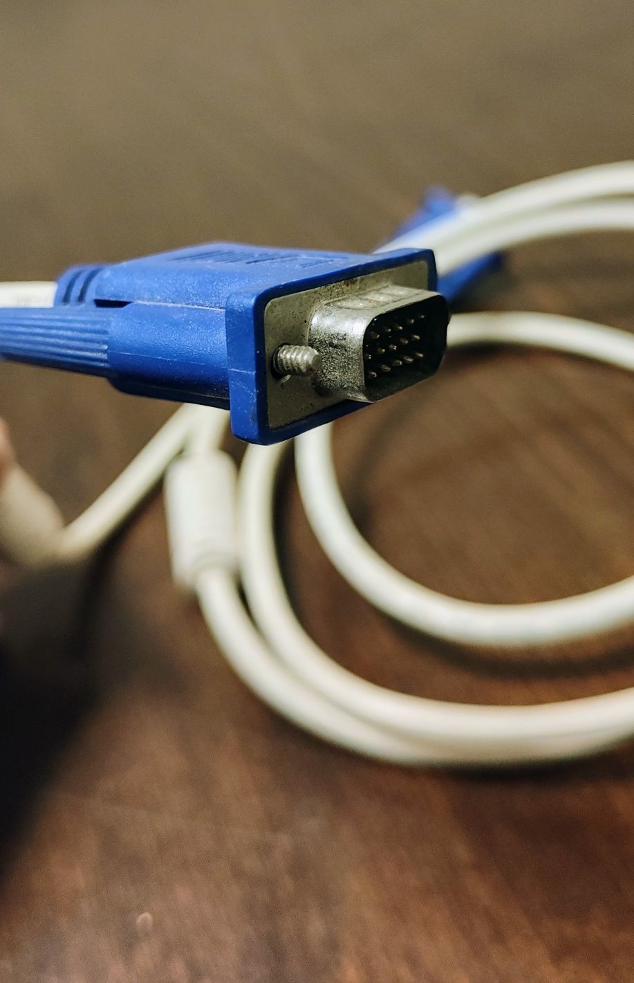 HDMI VGA DisplayPort кабели 2 метра