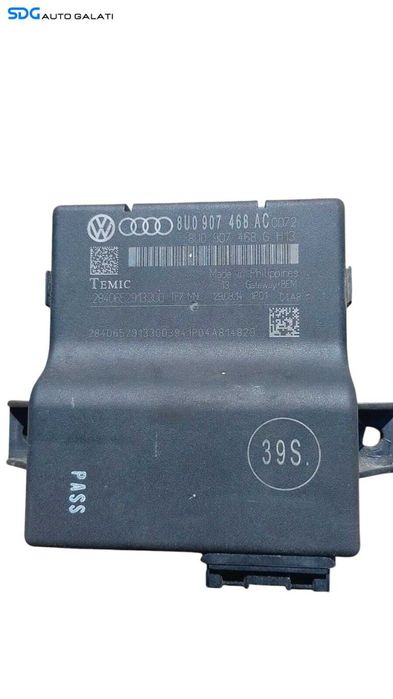 Calculator Modul control central CAN Gateway Skoda Rapid 2013 - Prezent Cod 8U0907468AC [M8058]