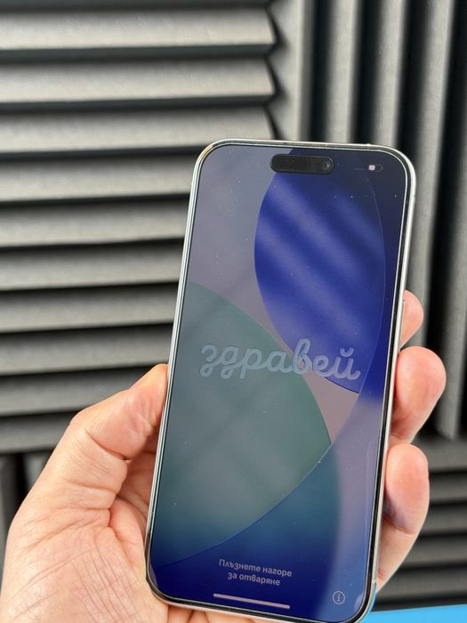 iPhone 15 Pro 128 GB Natural Titanium