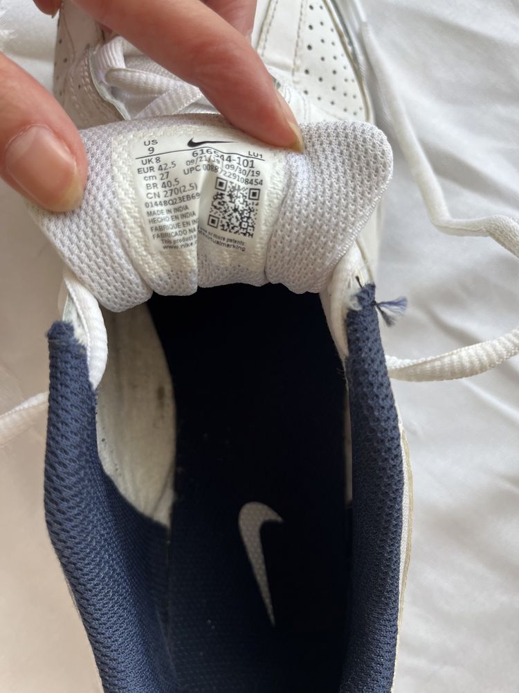 Маратонки Nike естествена кожа