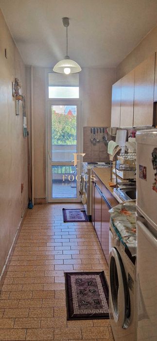 Продава се Тристаен апартамент в Пловдив, Център - 130 кв.м за 1981 €/кв.м - Снимка #1