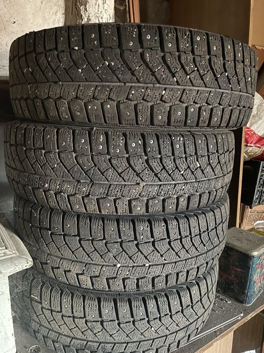 Продам зимние шины
