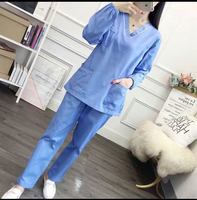 Медицинский костюм