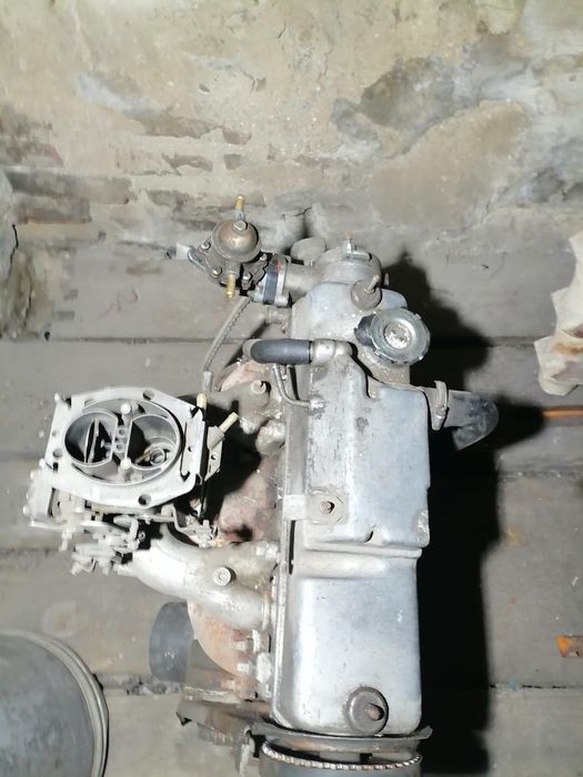 Продам двигатель 2109 есть торг