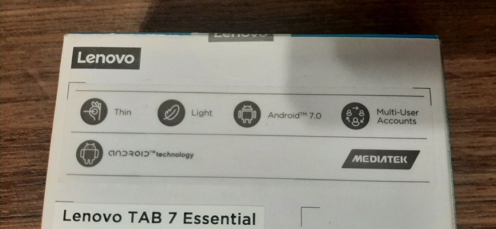 Таблет Lenovo TAB 4 essential 7" 7304х  1Gb ram 16 Gb rom
