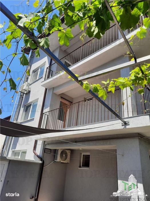 Afacere la cheie, vila turistica cu 10 camere si 10 bai, Eforie Sud, C