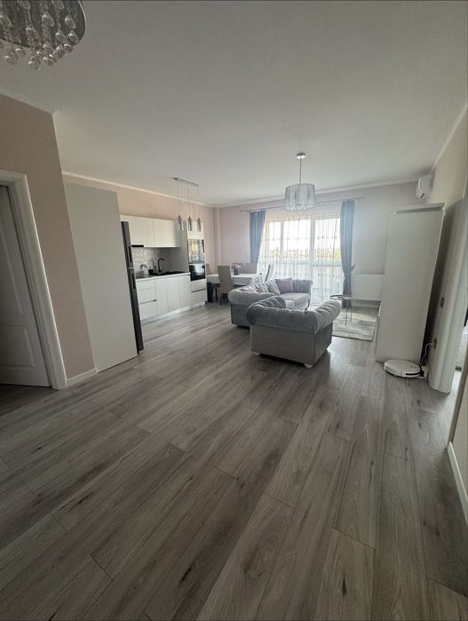 Inchiriez Apartament 2 camere Gh. Doja langa spitalul judetean