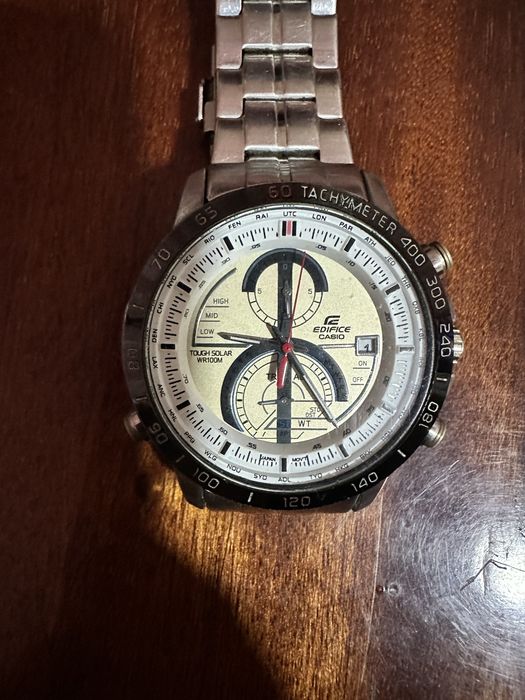 Продам часы Касио