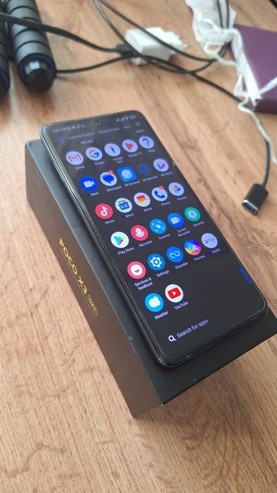 Смартфон Poco X3 NFC в отличном состоянии