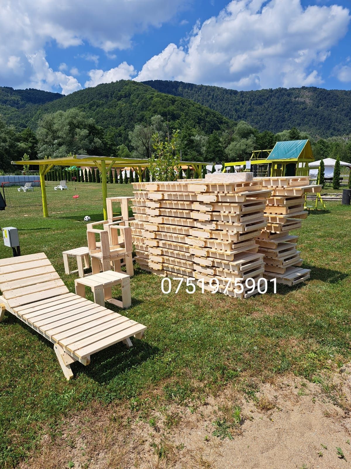 Sezlong lemn masiv suporta 500 kg cu proba