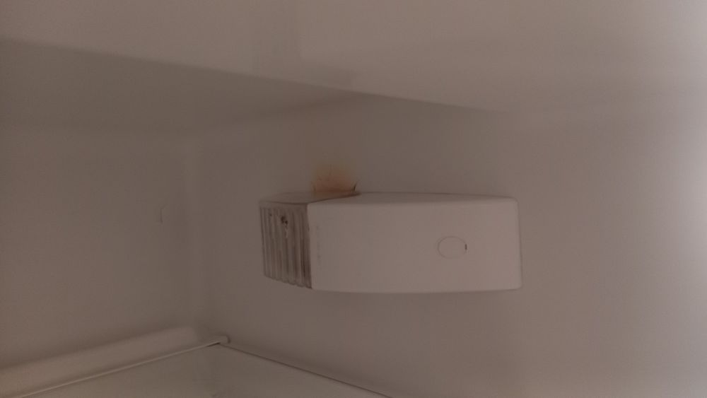 Хладилник с фризер Electrolux