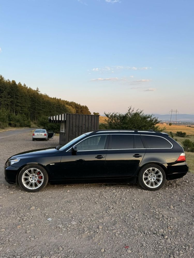 Бмв е61 530d 2005 218кс задно