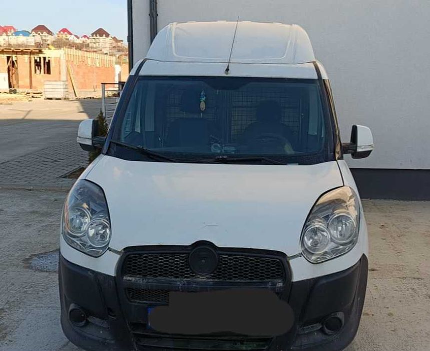 Autoturism Fiat Doblo