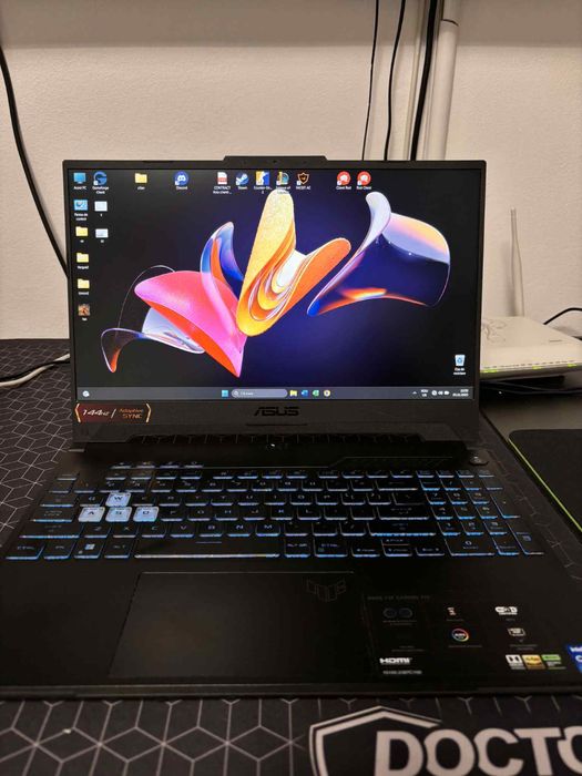 Laptop gaming assus 144HZ