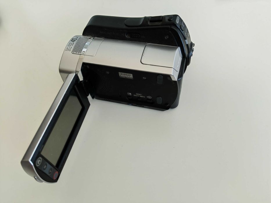 Видеокамера Sony DCR-SR35