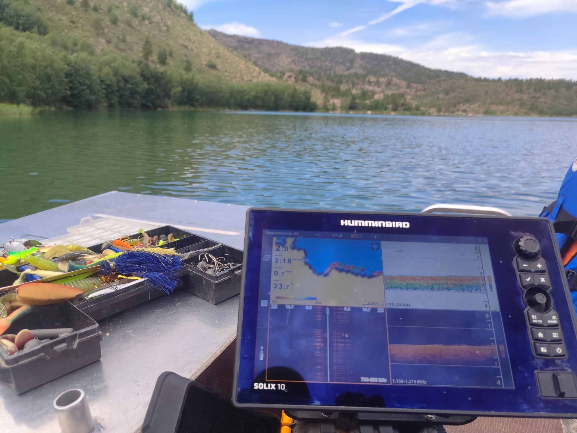 Эхолот картплоттер Humminbird Solix 10 g2
