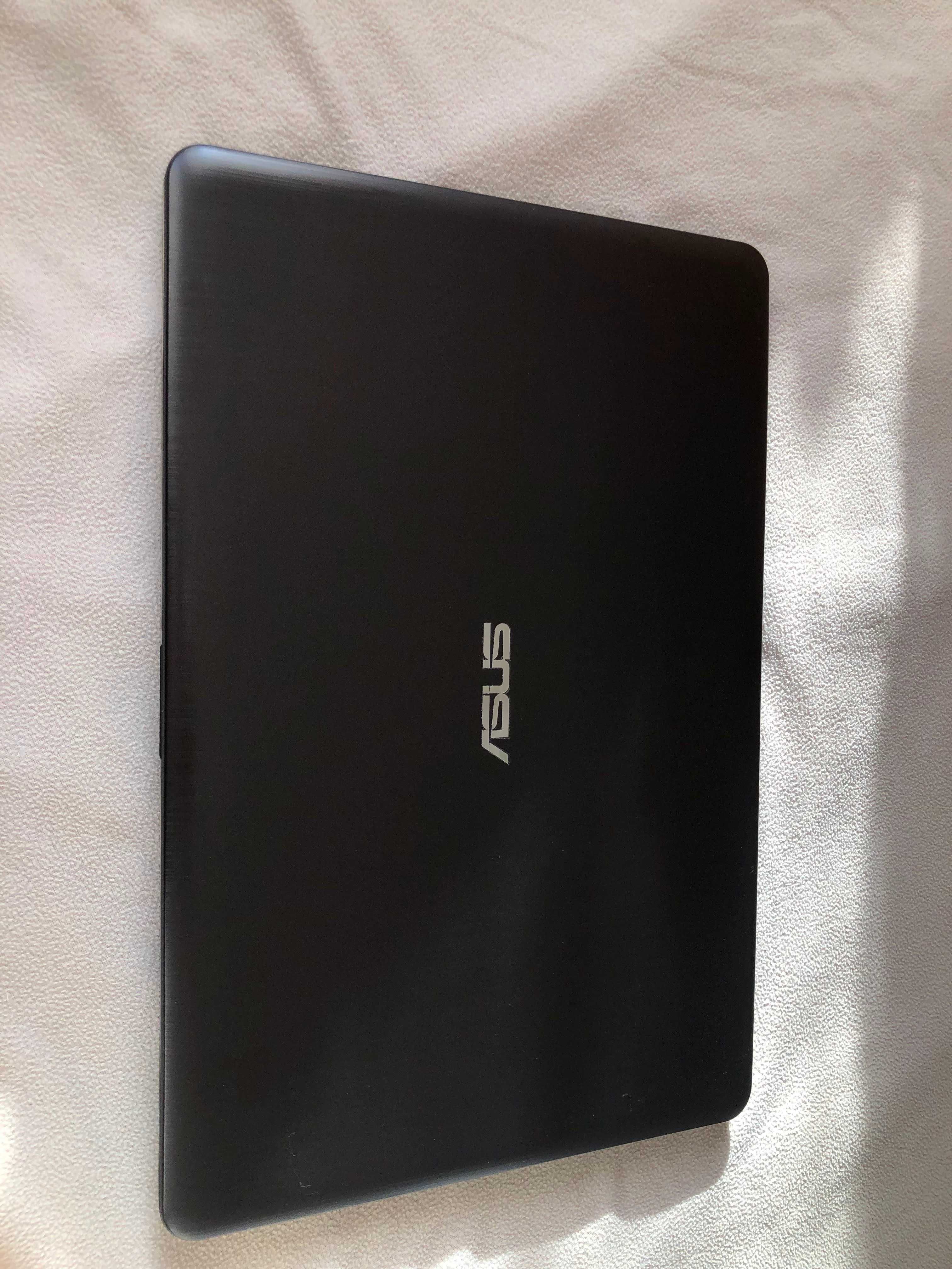 Asus Vivobook X540N 15,6"