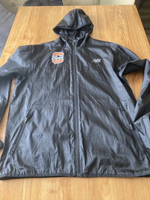Мъжка оригинална ветровка New Balance