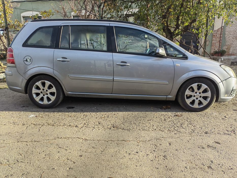 Vând opel zafira 2006