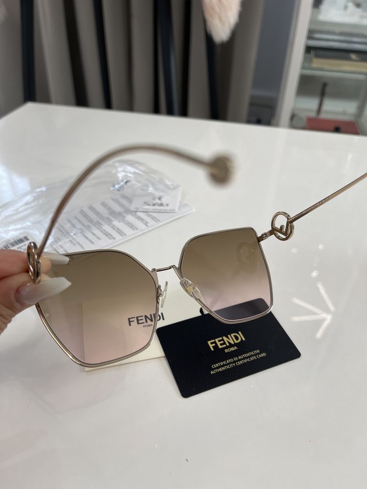 Ochelari Fendi autentici