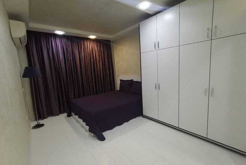 Дава се под наем Двустаен апартамент в Бургас, Център - 53 кв.м за 229.5 € - Снимка #3