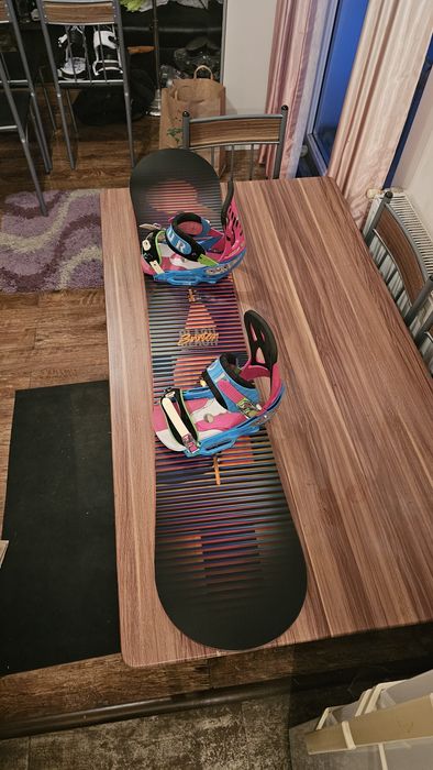 Placa Snowboard Burton Clash 155 Cu legaturi Burton Cartel M