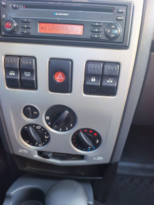 Dacia Logan 2008 benzina un singur proprietar varianta full