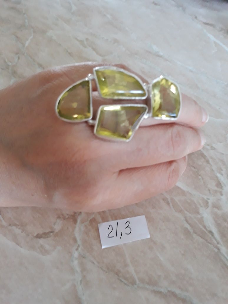Кольца серебро 925 пробы с натуральными топазами из Тайланда