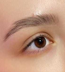Ламинирование ресниц и бровей