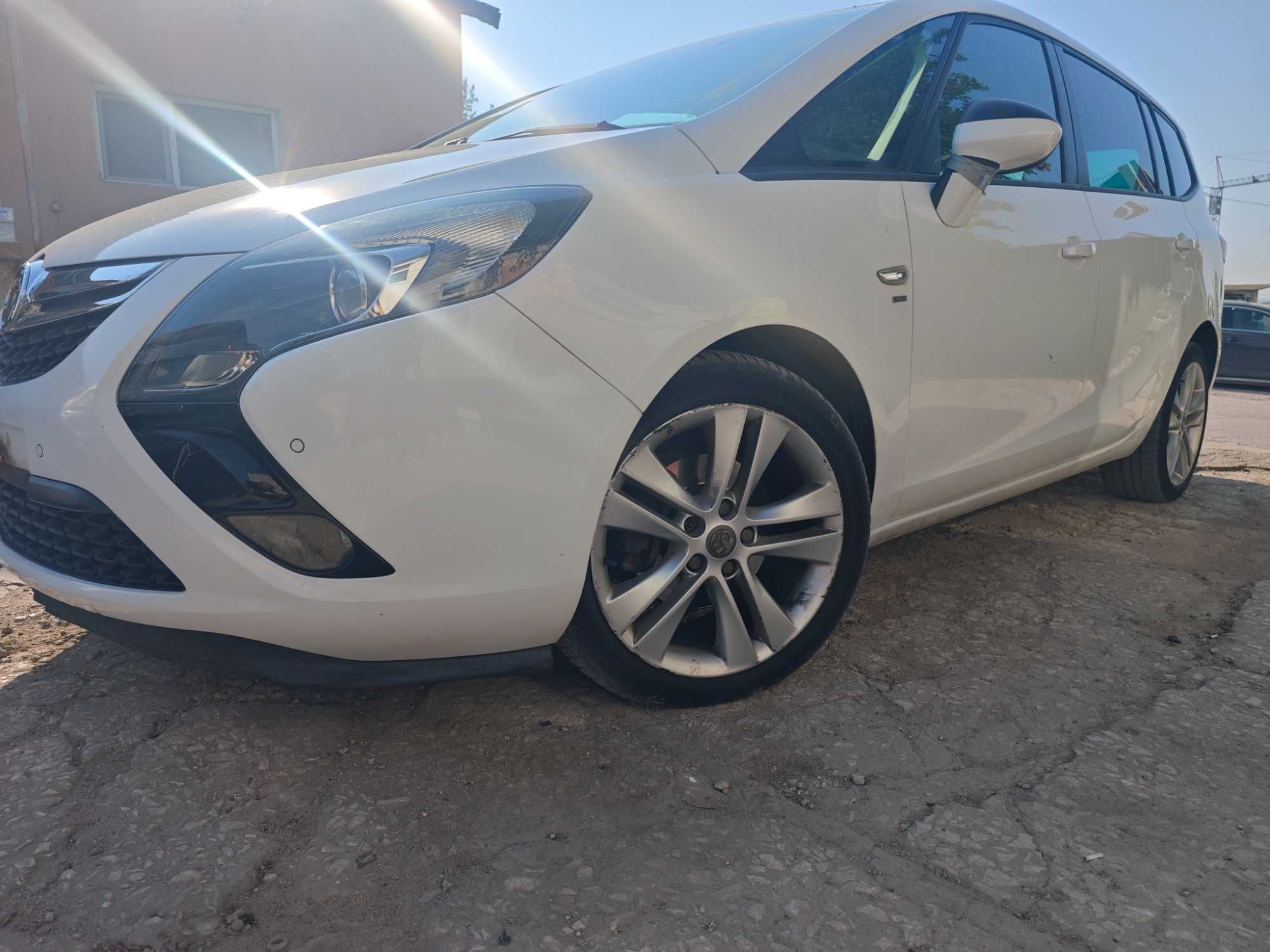 На части Opel Zafira 2014 2.0cd 7 места Опел Зафира ръчка