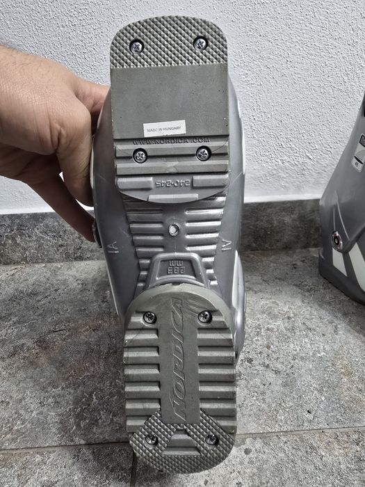 Clapari dama NORDICA