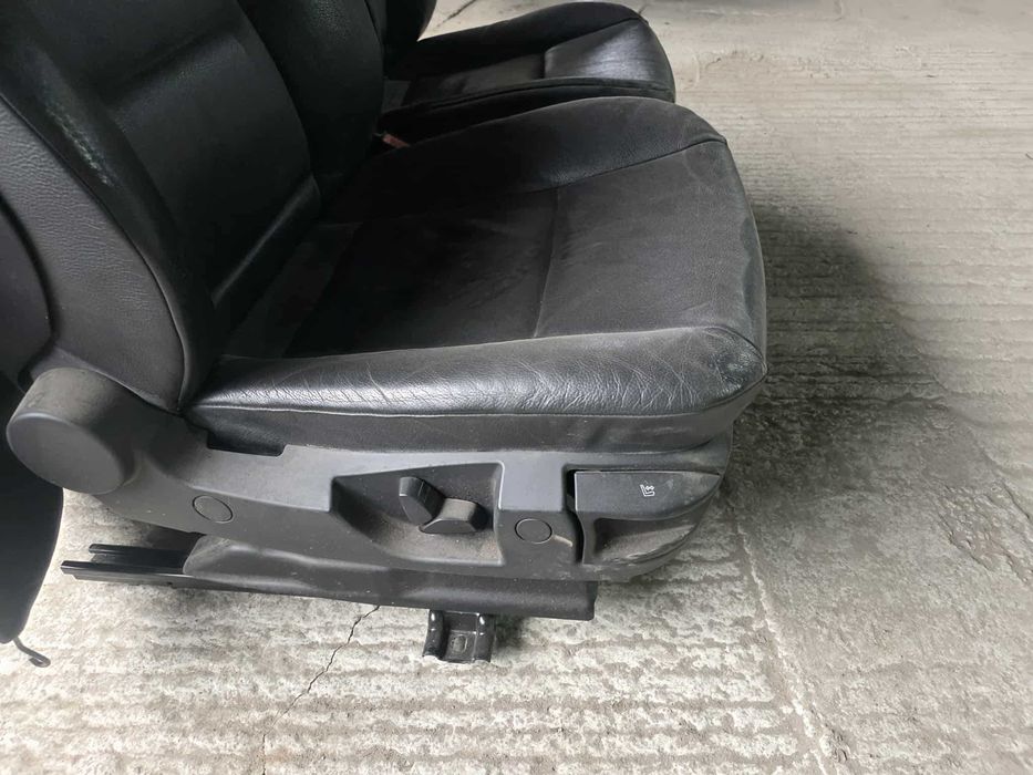 Кожен салон BMW E60