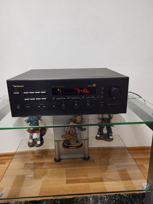 Amplificator/Receiver Nakamichi AV-8 stare foarte bună de funcționare