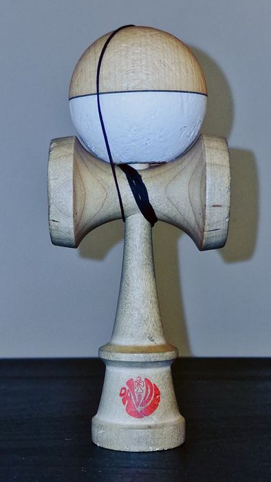 Kendama Krom/Gloken