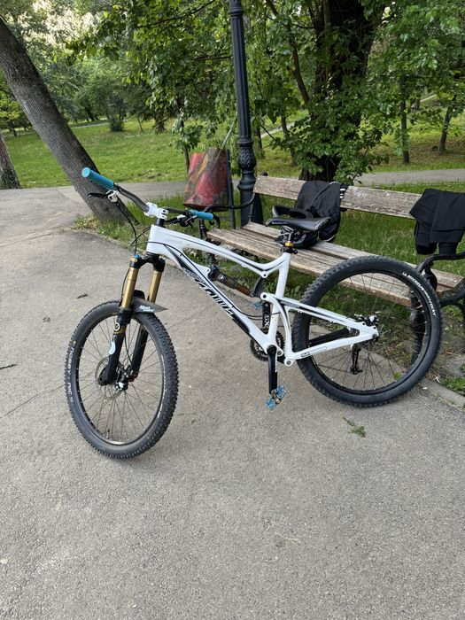 Santa Cruz nomad C