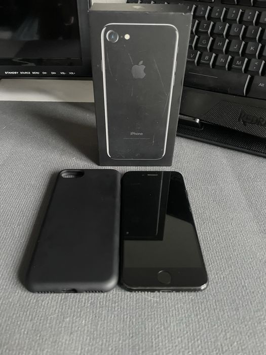 iPhone 7 Jet Black 128GB