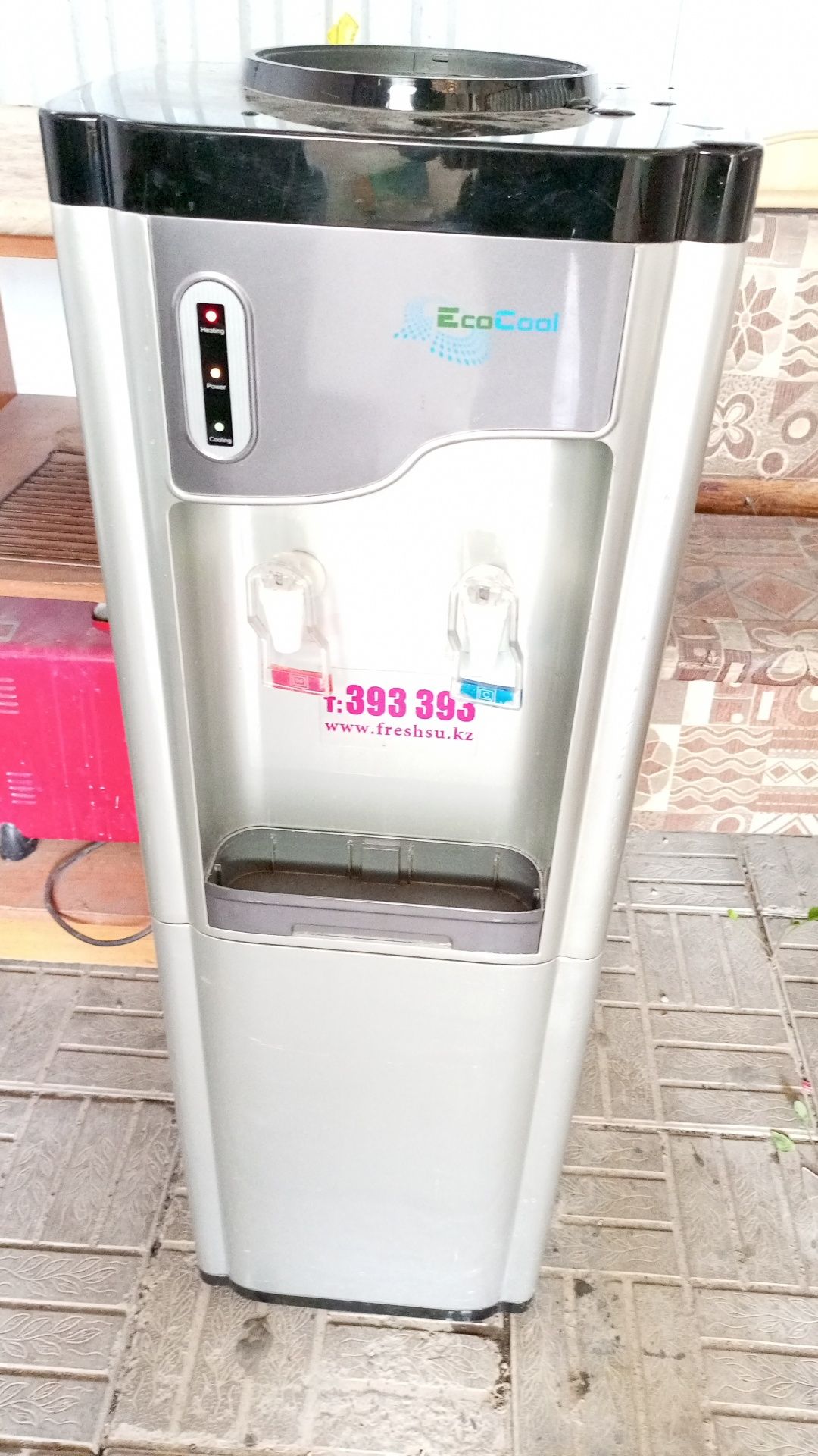 Продам кулер для воды