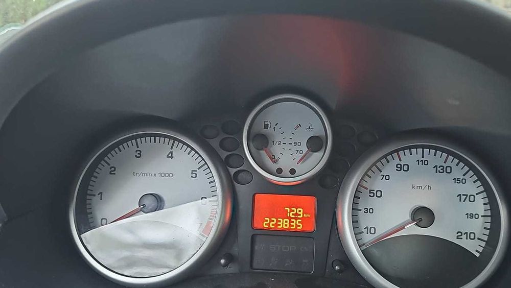 Peugeot 206 Plus 1.4 benzina -2010