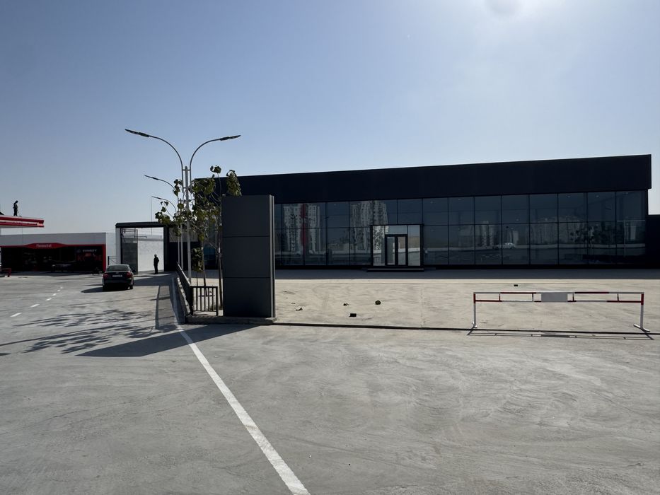 Автосалон, Сдается в аренду