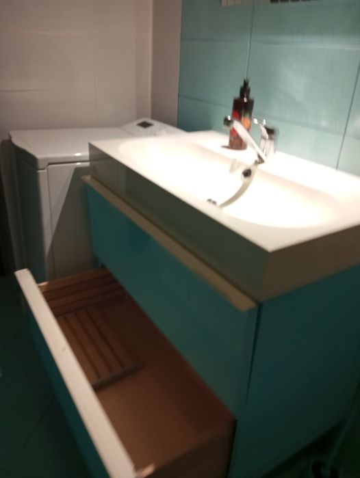 Se vând toate trei împreună!